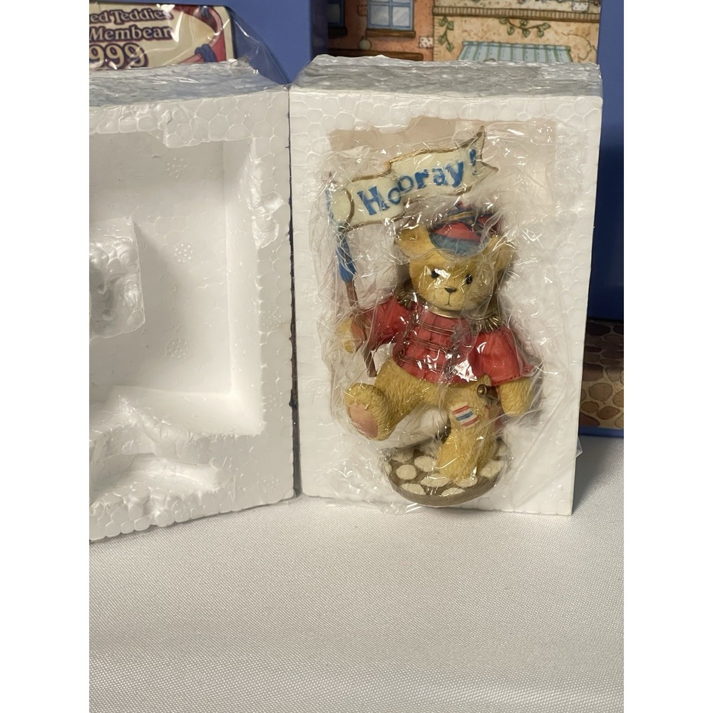 1999 Cherished Teddies‎ Lanny "''99 Symbol Of Membership"